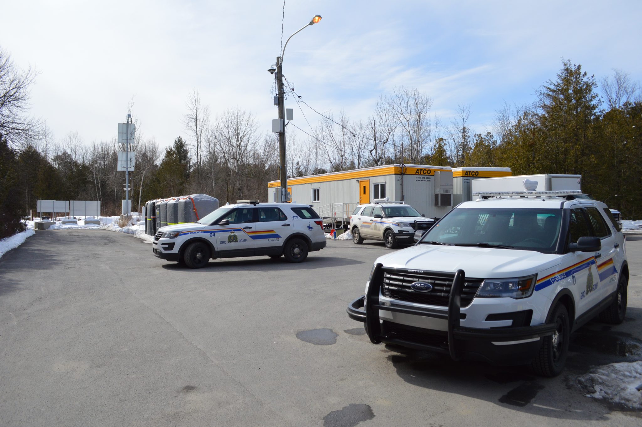 SaintBernarddeLacolle la GRC installe un bâtiment au bout du chemin