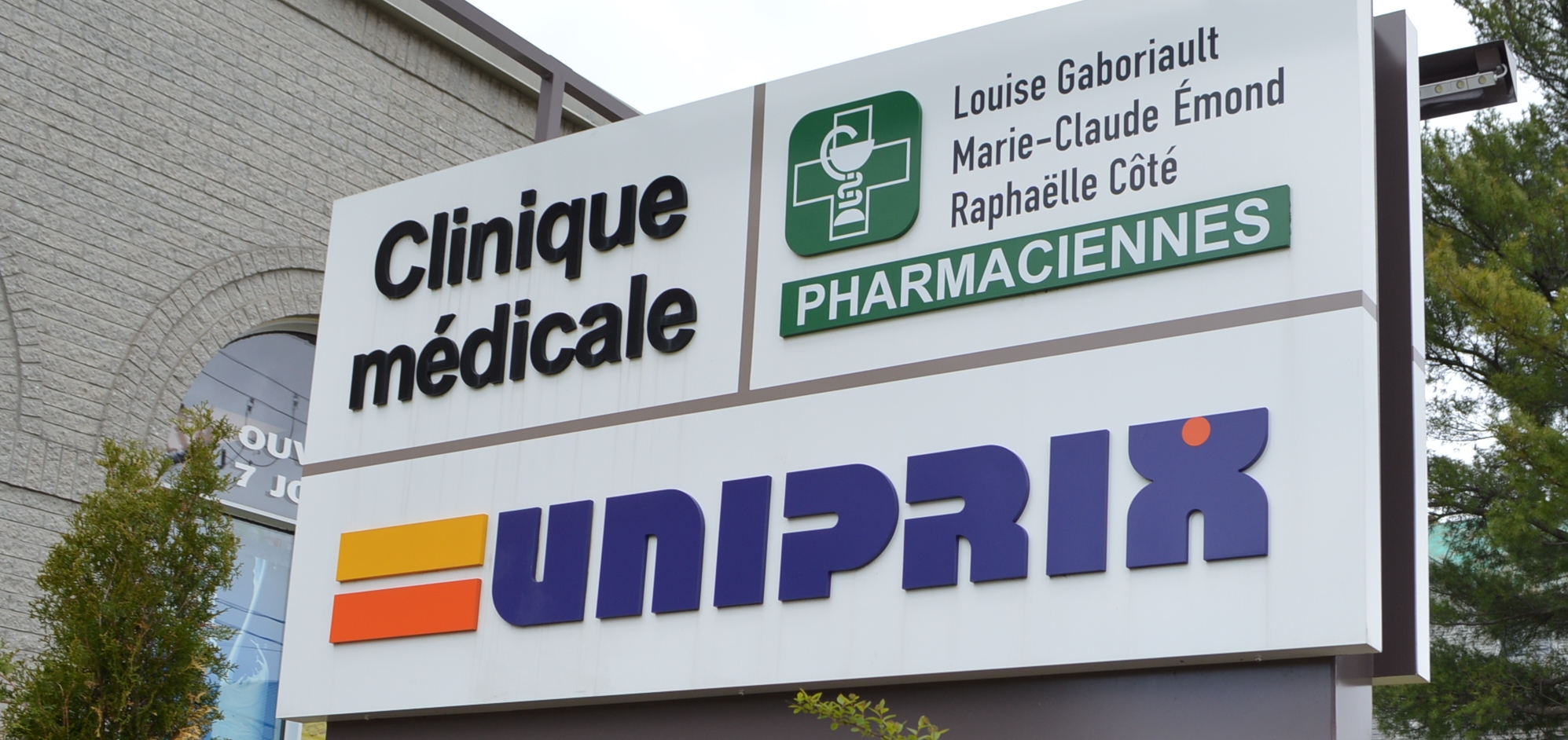 Uniprix Gaboriault, Émond et Côté à Napierville une première pharmacie