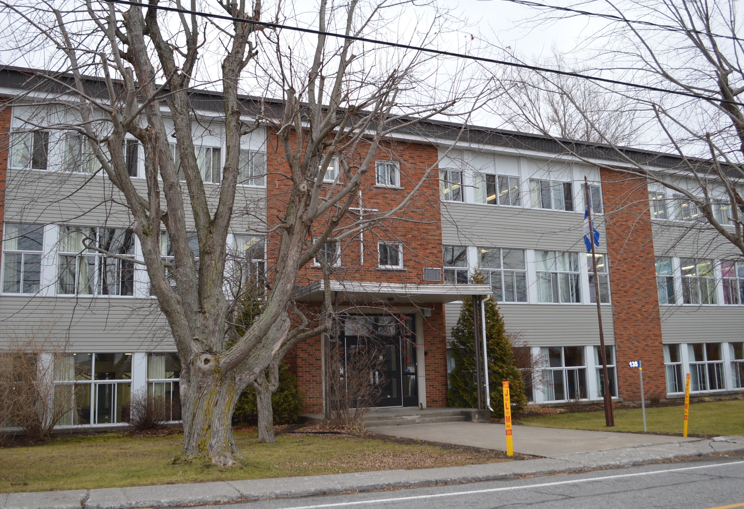 SaintBernarddeLacolle une classe de maternelle 4 ans ouvre à l