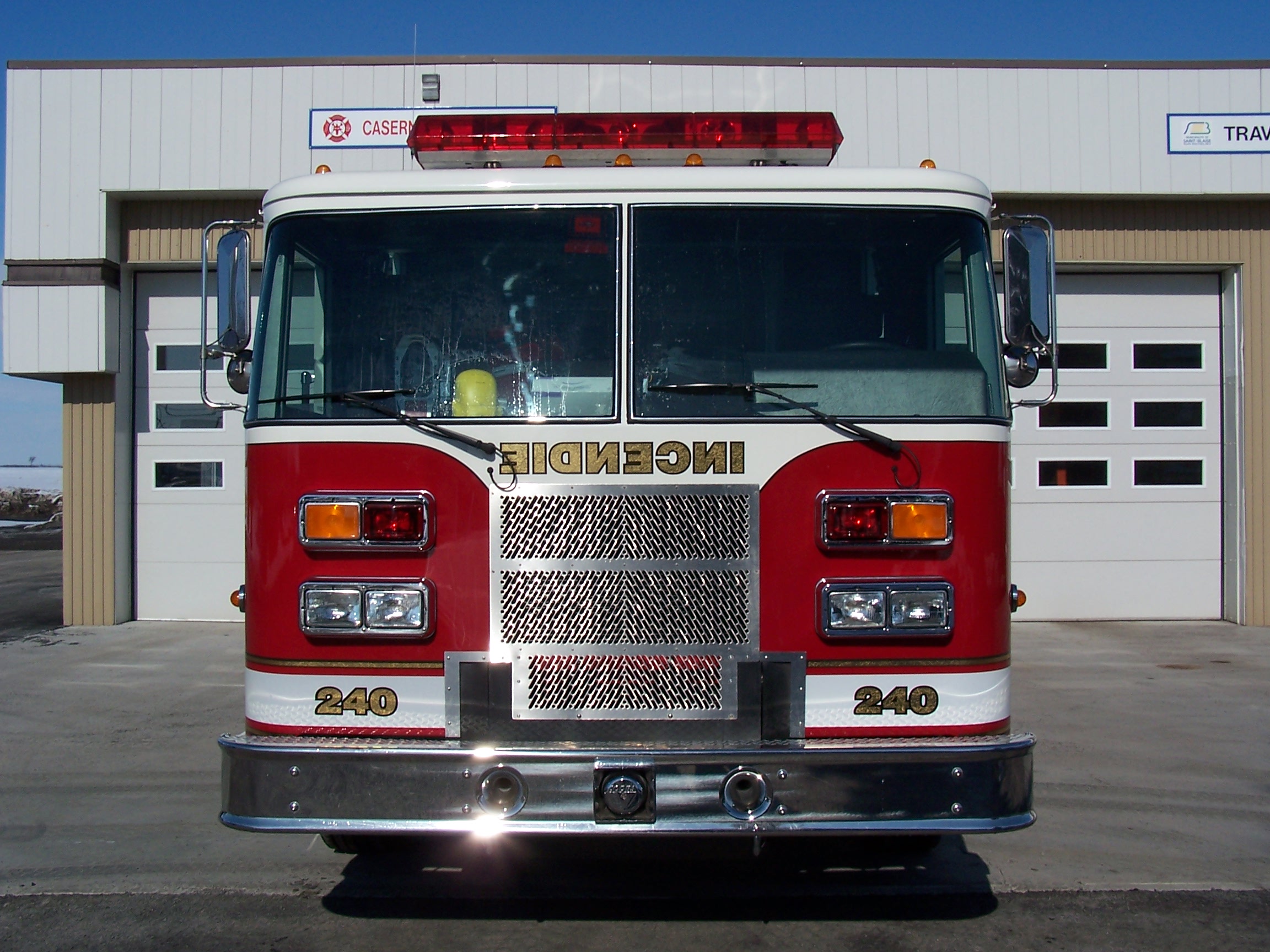 Service des incendies SaintPauldel'îleauxNoix instaure la garde