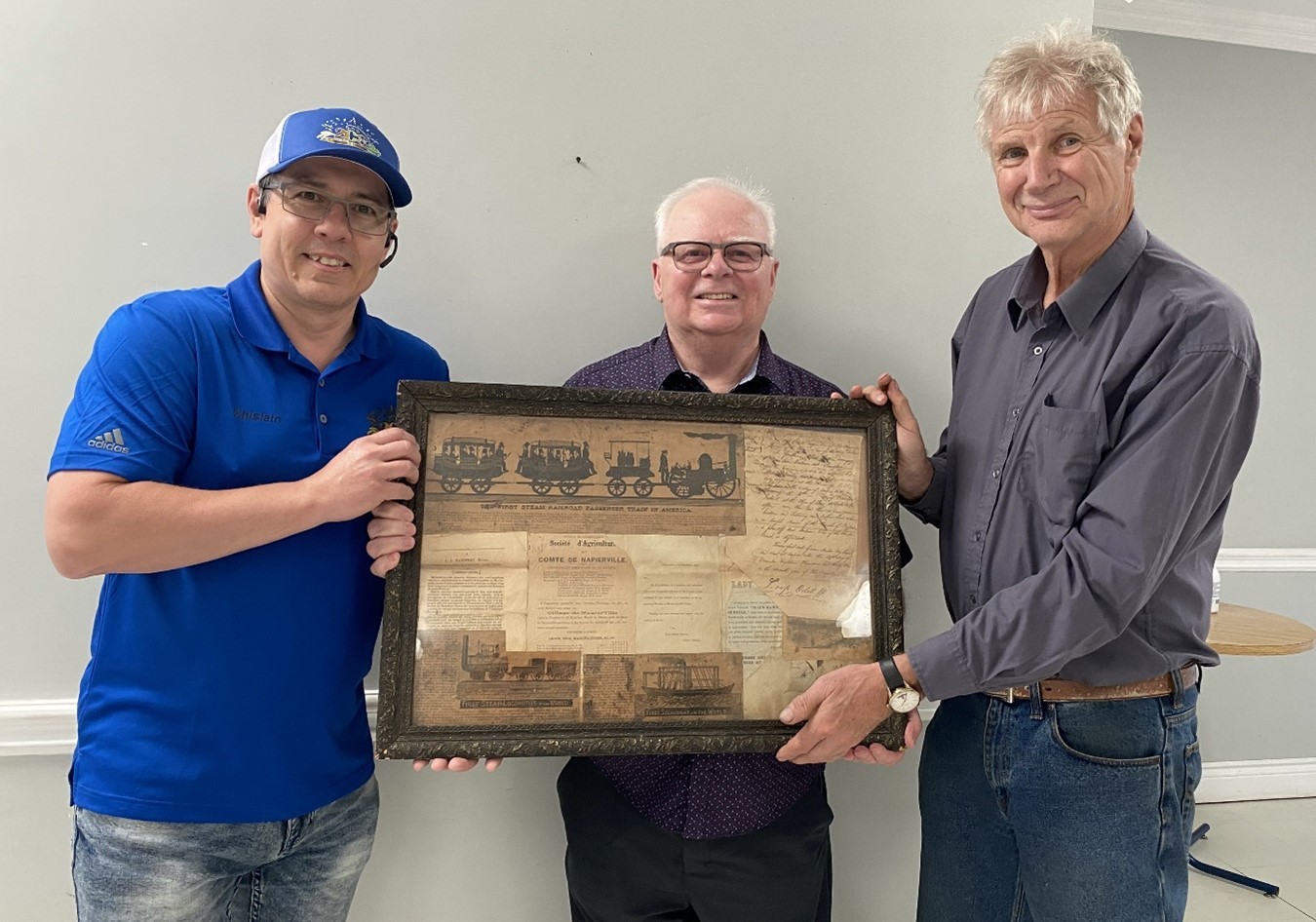 SaintCypriendeNapierville reçoit un artéfact relatant la vie de son